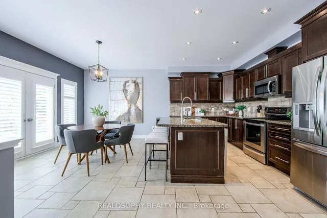 Additional image 18 of 24 Mona Lisa Crt