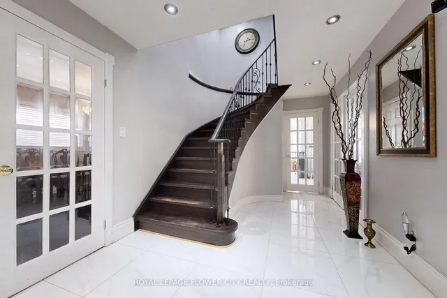 Additional image 49 of 656 Esprit Cres