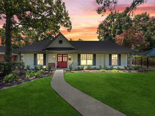 5617 Valerie St, Houston, TX 77081