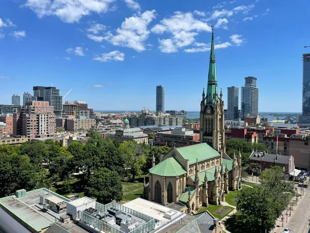 33 Lombard St Unit 2106