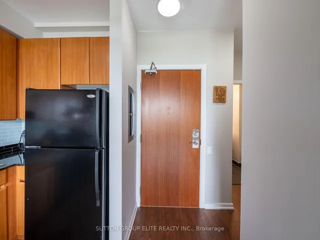 Additional image 3 of 30 Canterbury Pl Unit 515