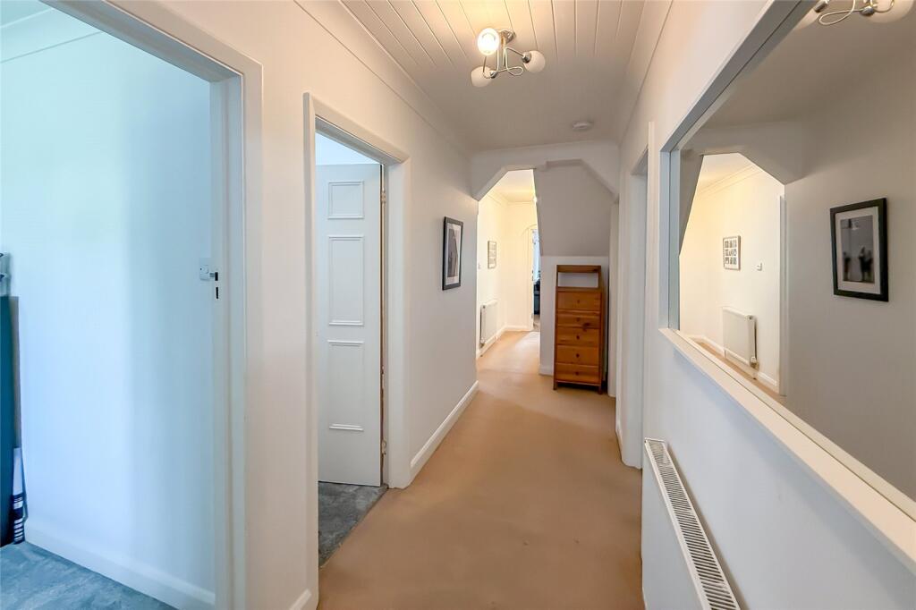 Additional image 19 of Tippendell Lane, St. Albans, Hertfordshire, AL2