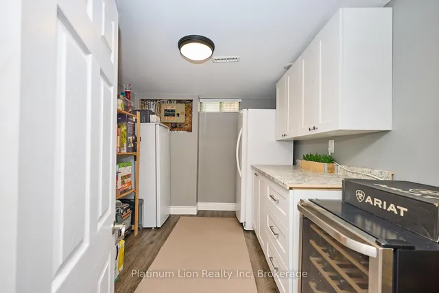 房产图片 34 - 132 Brian Blvd