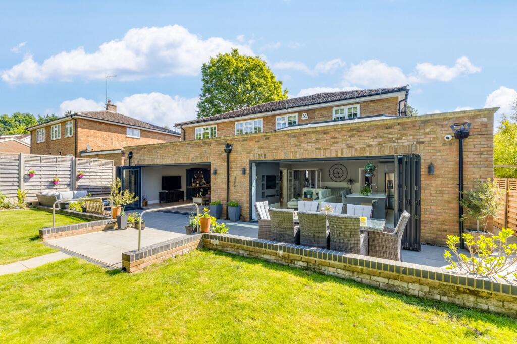 Additional image 27 of Marlborough Close, Oaklands, Welwyn, Hertfordshire, AL6