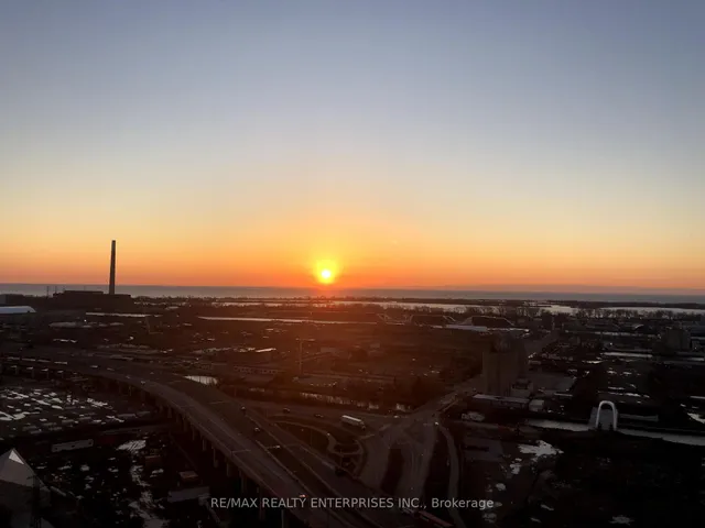 Additional image 32 of 70 Distillery Lane Unit 2606