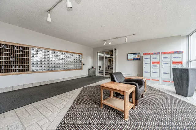 Additional image 41 of 375 King St Unit 507