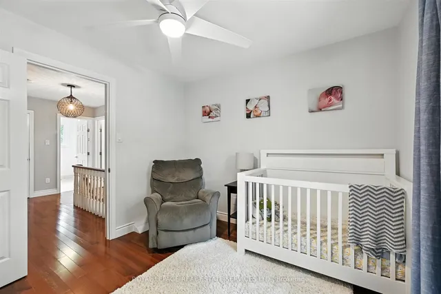 Additional image 35 of 4240 Dunvegan Rd