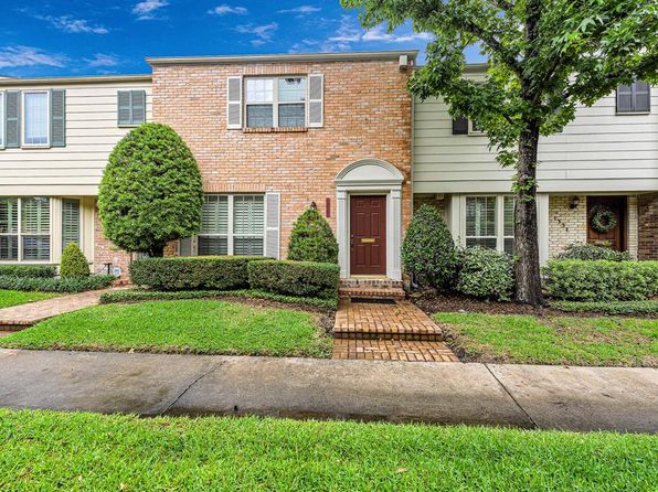 1329 Fountain View Dr #135, Houston, TX 77057