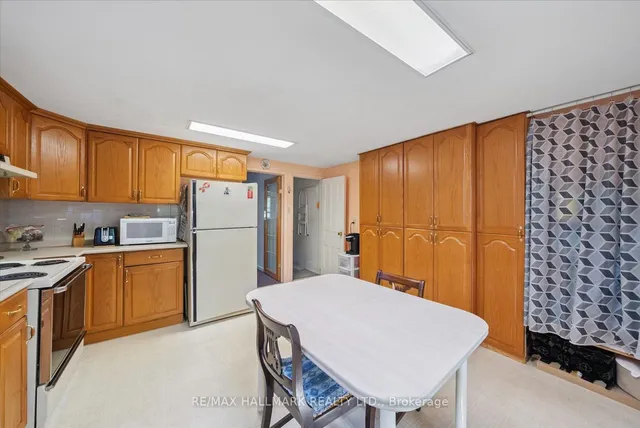 Additional image 16 of 83 Mcintosh St