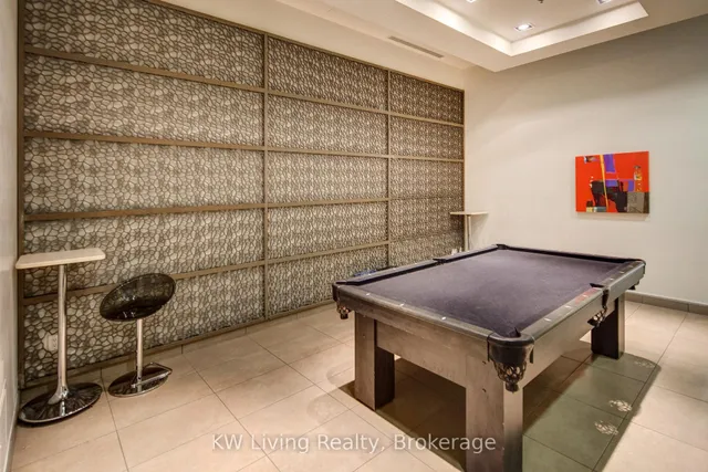 Additional image 38 of 33 Singer Crt Unit 2702