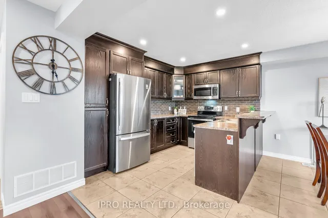 Additional image 16 of 25 Stoneglen Way