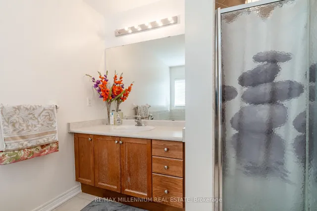 Additional image 24 of 27 Silvershadow Terr