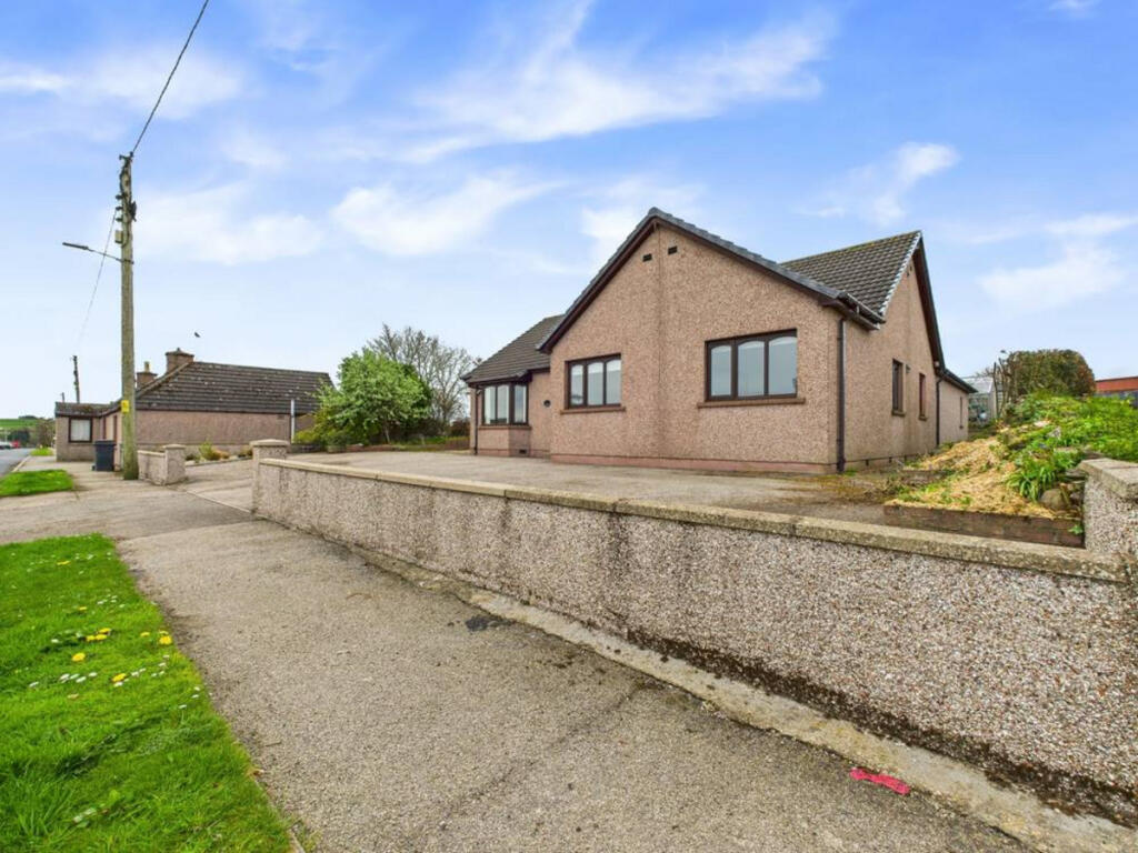 Additional image 33 of Main Street, Garmond, AB53