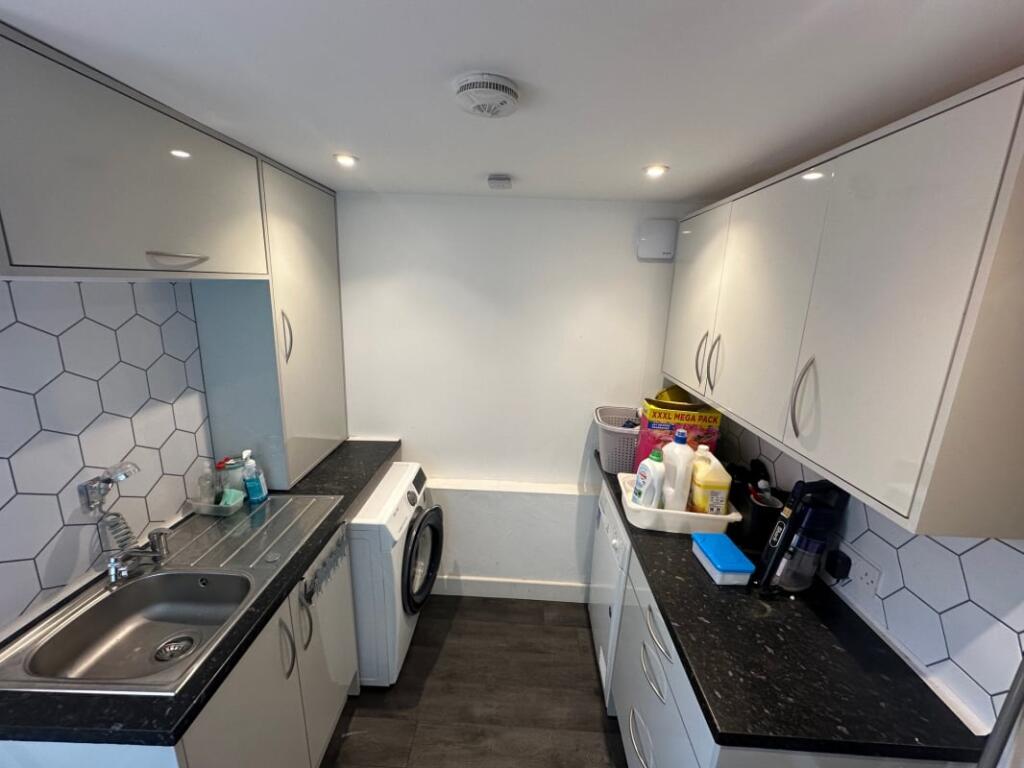 Additional image 9 of Morris Close, Birmingham, B27