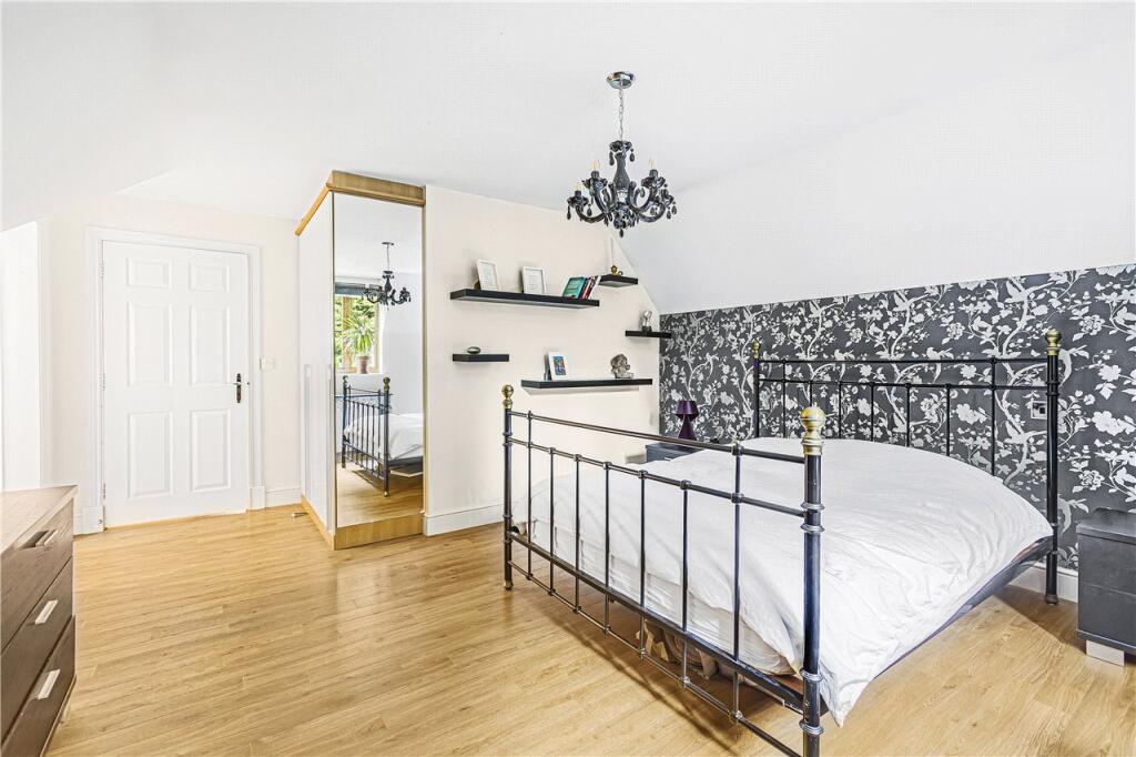 Additional image 14 of Firs Walk, Tewin Wood, Welwyn, AL6