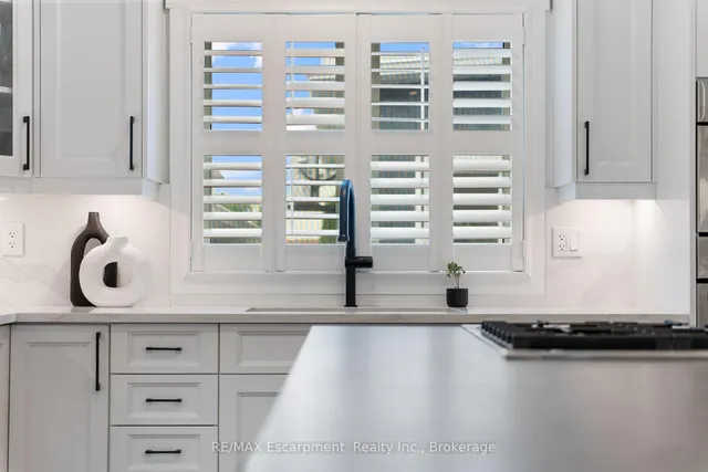 Additional image 14 of 671 Peele Blvd