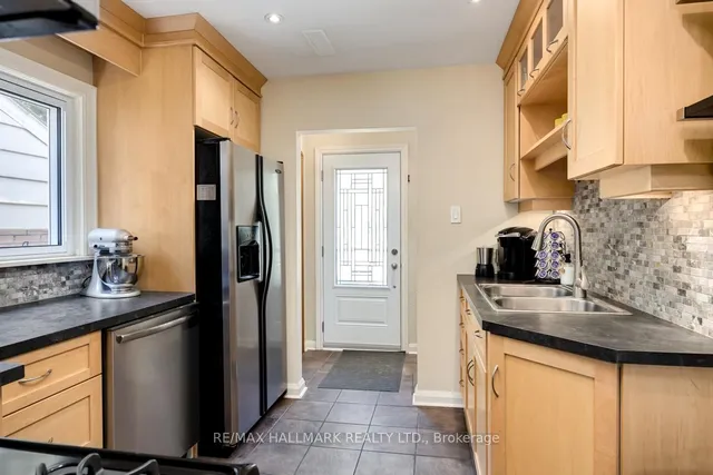 Additional image 8 of 473 O'Connor Ave