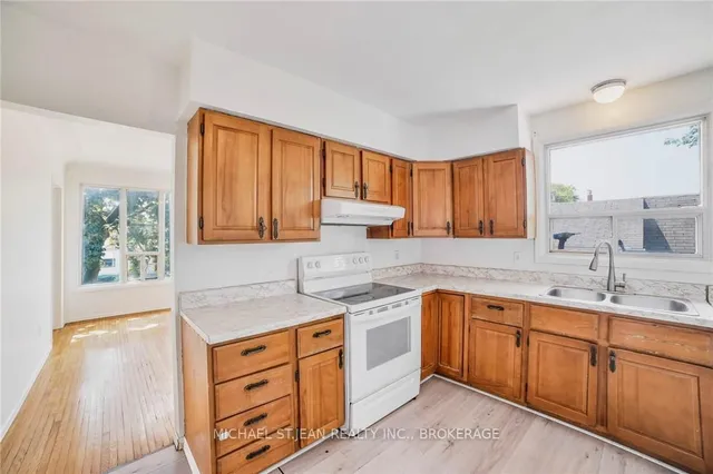 Additional image 19 of 96 East 21st St