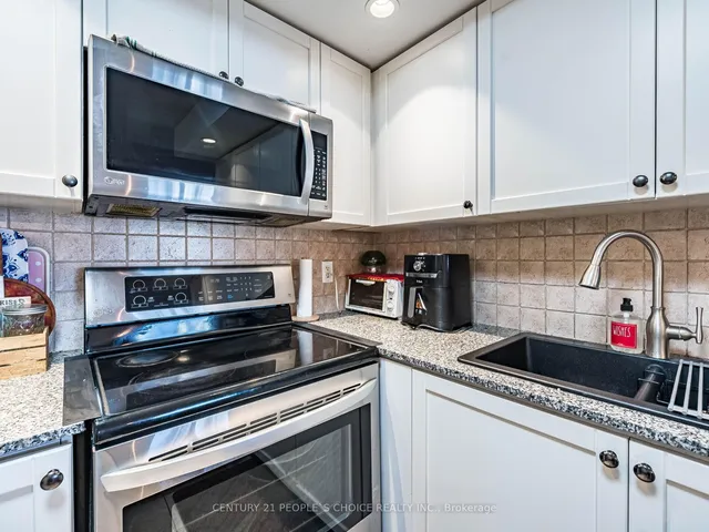 Additional image 39 of 5233 Dundas St Unit #1428