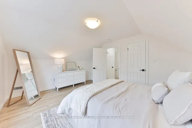 Additional image 25 of 149 East 33rd St