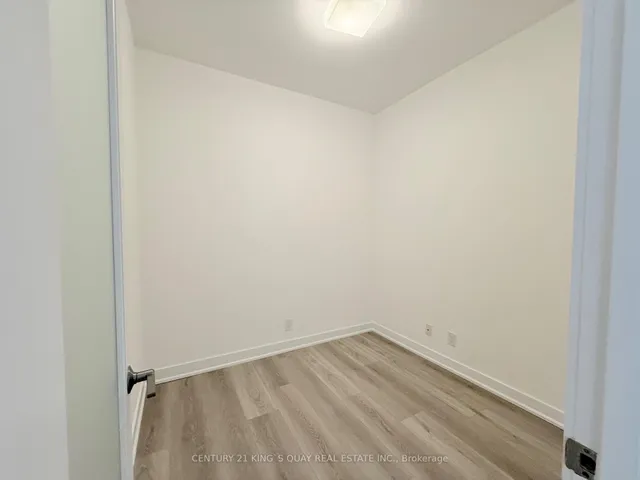 Additional image 13 of 12 York St Unit 5101