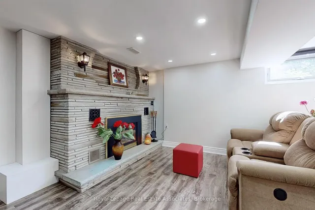 房产图片 27 - 68 Vanguard Dr