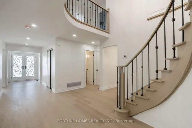 Additional image 4 of 31 Ortona Dr