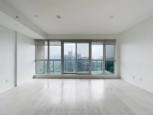 Additional image 4 of 150 East Liberty St Unit 2804