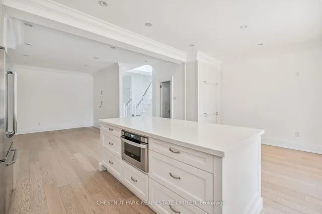 Additional image 12 of 439 Melrose Ave