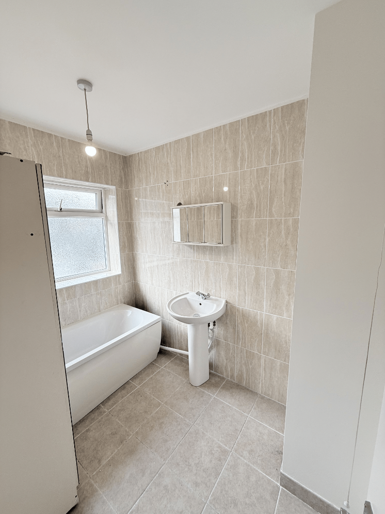 Additional image 3 of Birmingham Road, Birmingham, B43