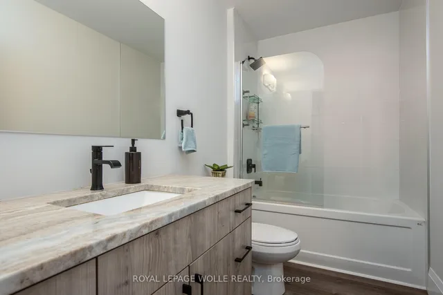 Additional image 35 of 1601 Charles St Unit 1601