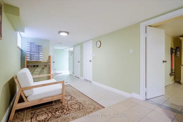 Additional image 10 of 220 Glen park Ave