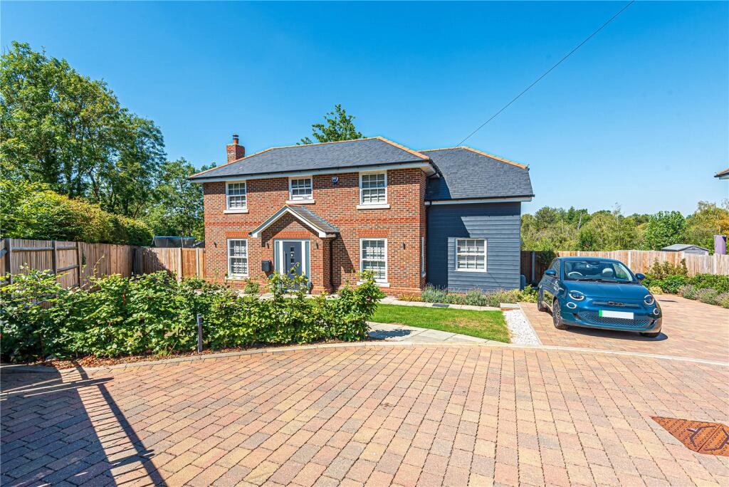 Property image for Lake View, Hyde Lane, St. Albans, AL2