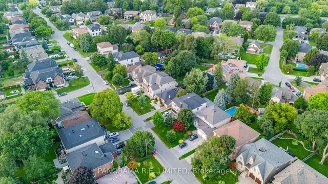 Additional image 31 of 17 Dorlen Ave