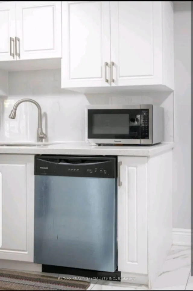 Additional image 17 of 30 Adam St