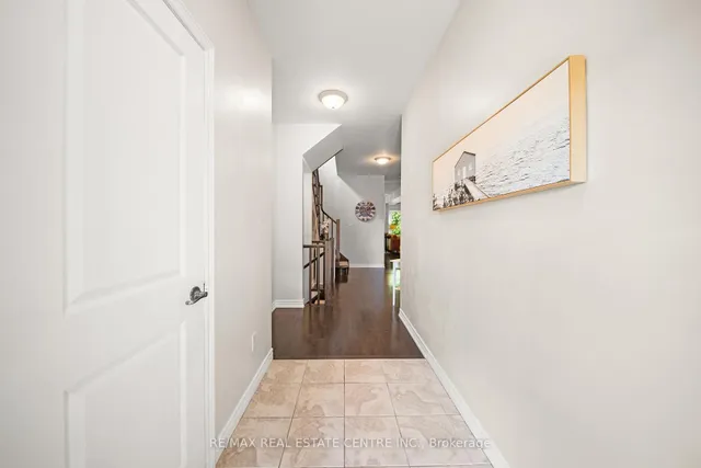 Additional image 7 of 441 Stonehenge Dr Unit 16