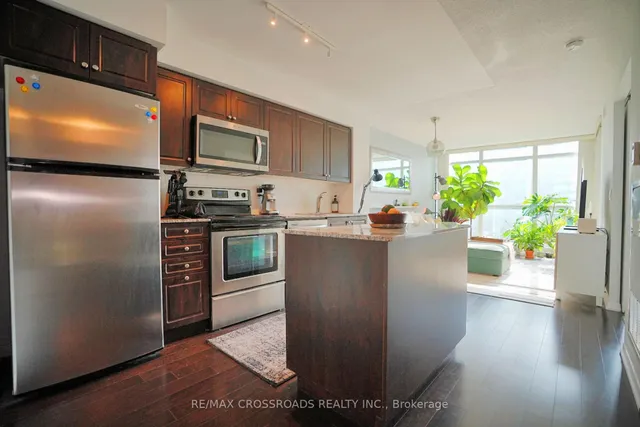 Additional image 3 of 209 Fort York Blvd Unit 1456