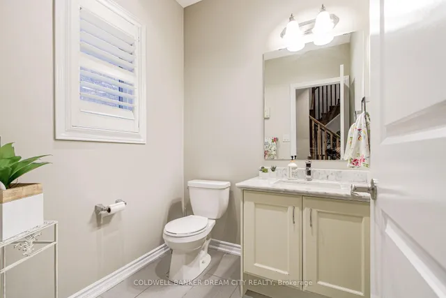 Additional image 26 of 450 Brisdale Dr