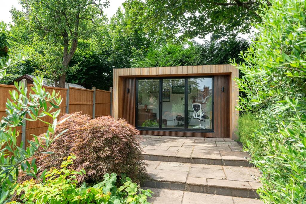 Additional image 4 of Blenheim Road, St. Albans