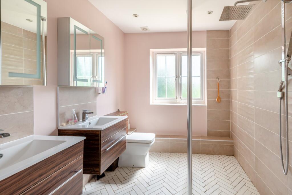 Additional image 10 of The Drive, Welwyn, Hertfordshire
