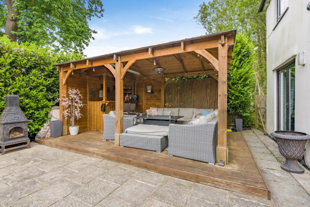 Additional image 15 of Radlett Road, Frogmore, St. Albans, Hertfordshire