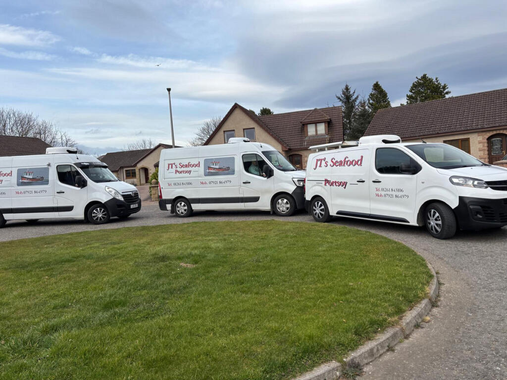 Additional image 8 of JT's Seafood, Banff, AB45