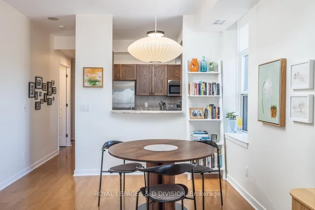 Additional image 14 of 438 Richmond St Unit 610