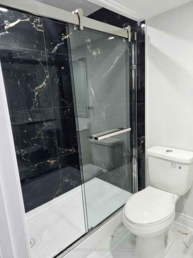 Additional image 13 of 669 Gibson Cres