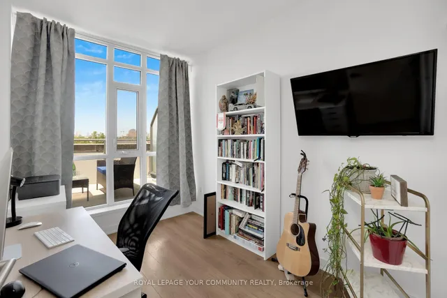 Additional image 20 of 775 King St Unit 612