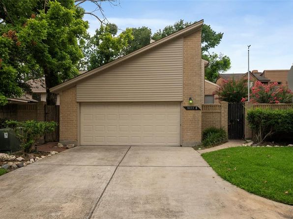 8033 Oakwood Forest Dr, Houston, TX 77040
