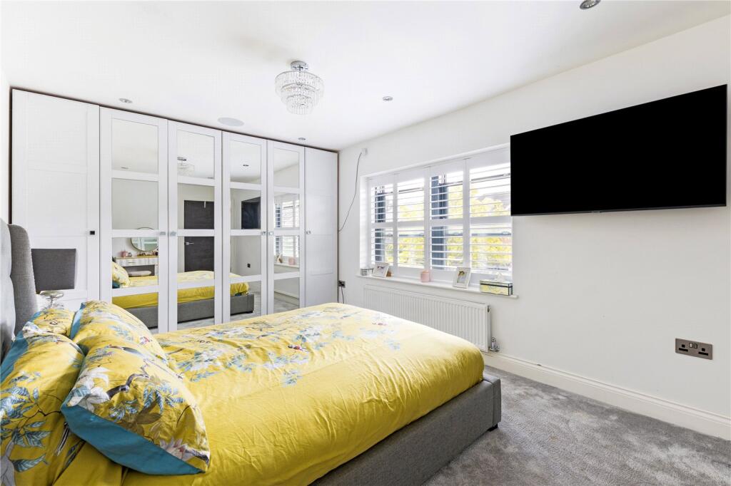 Additional image 15 of Tuffnells Way, Harpenden, Hertfordshire, AL5