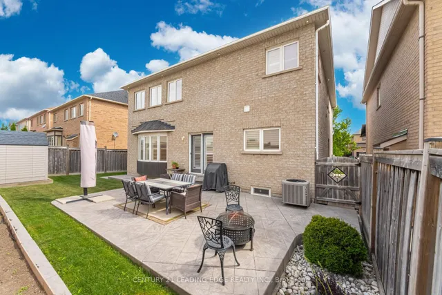 Additional image 42 of 34 Royal Links Circ