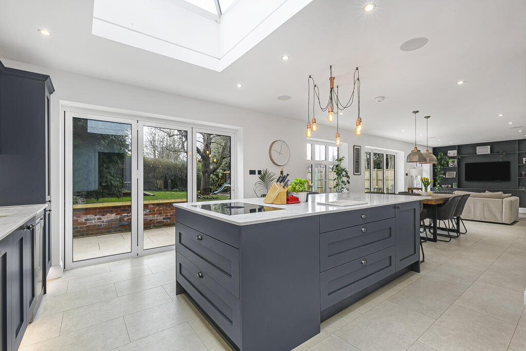 Additional image 31 of The Valley Green, Welwyn Garden City, Hertfordshire, AL8