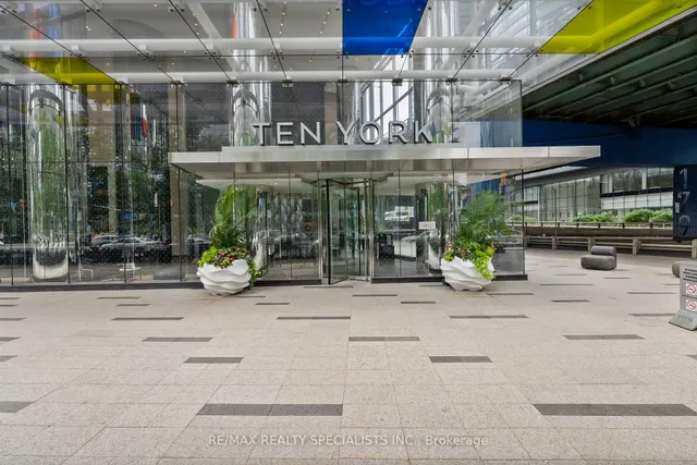 10 York St Unit 2502